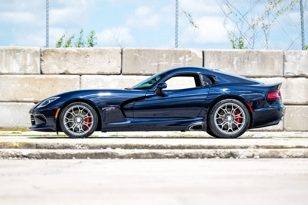 2015 Dodge Viper 5th Gen - Image 10 of 31