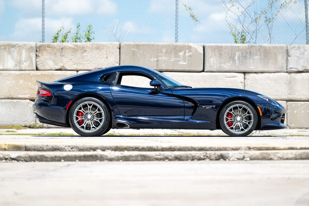 2015 Dodge Viper 5th Gen - Image 25 of 31