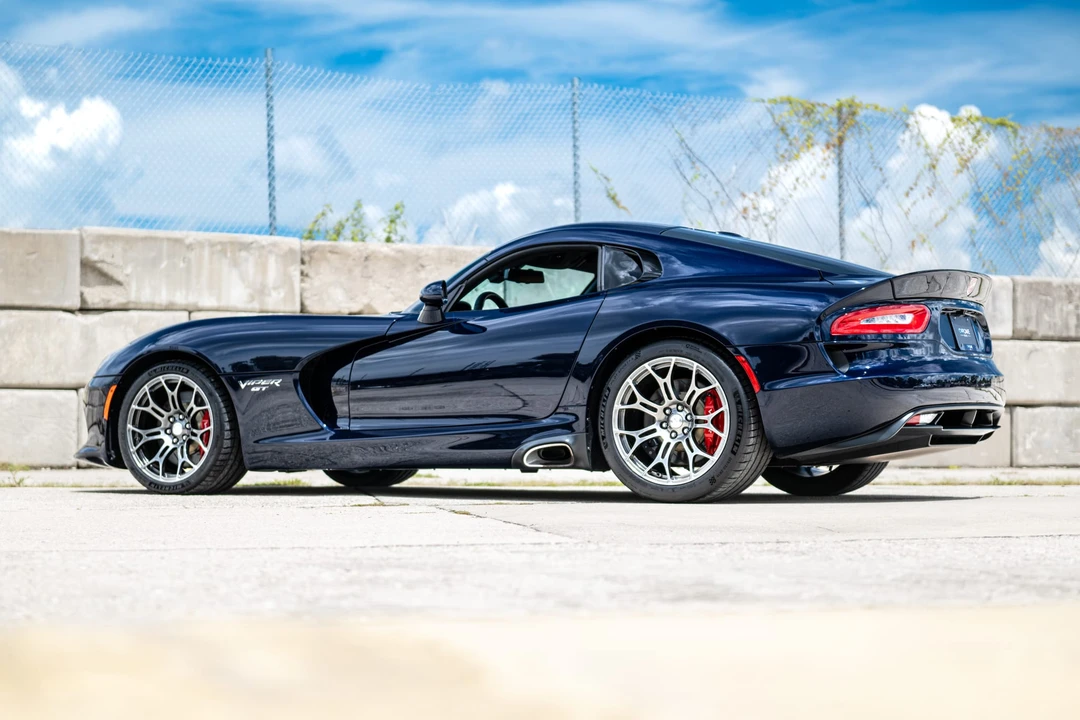 2015 Dodge Viper 5th Gen - Image 14 of 31