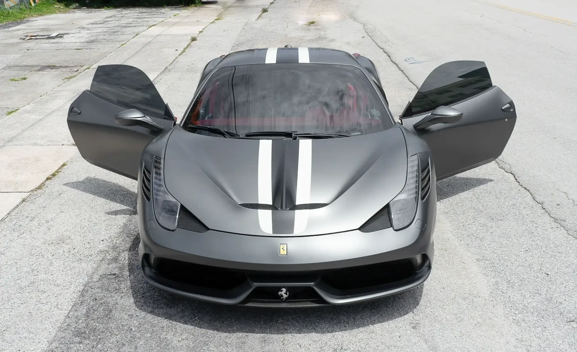 2015 Ferrari 458 Speciale - Image 2 of 6