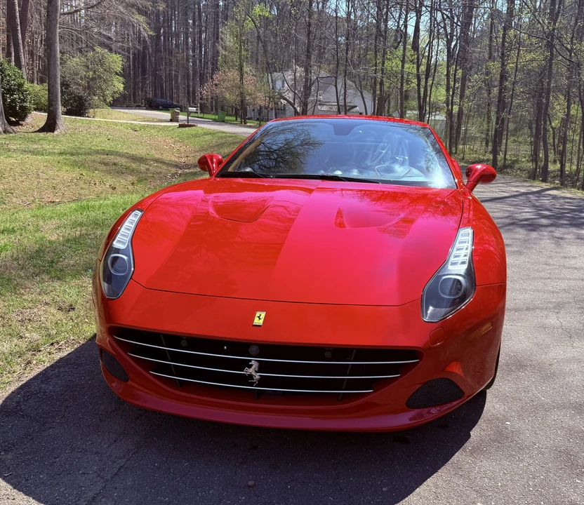 2015 Ferrari California T - Image 11 of 31