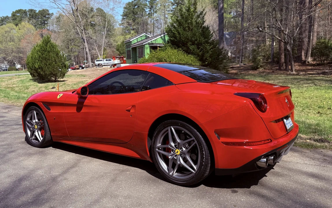 2015 Ferrari California T - Image 26 of 31
