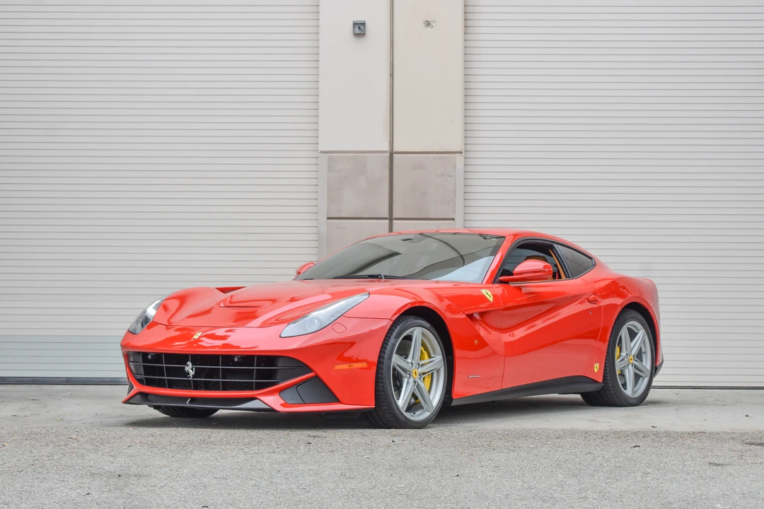 2015 Ferrari F12berlinetta - Image 3 of 31
