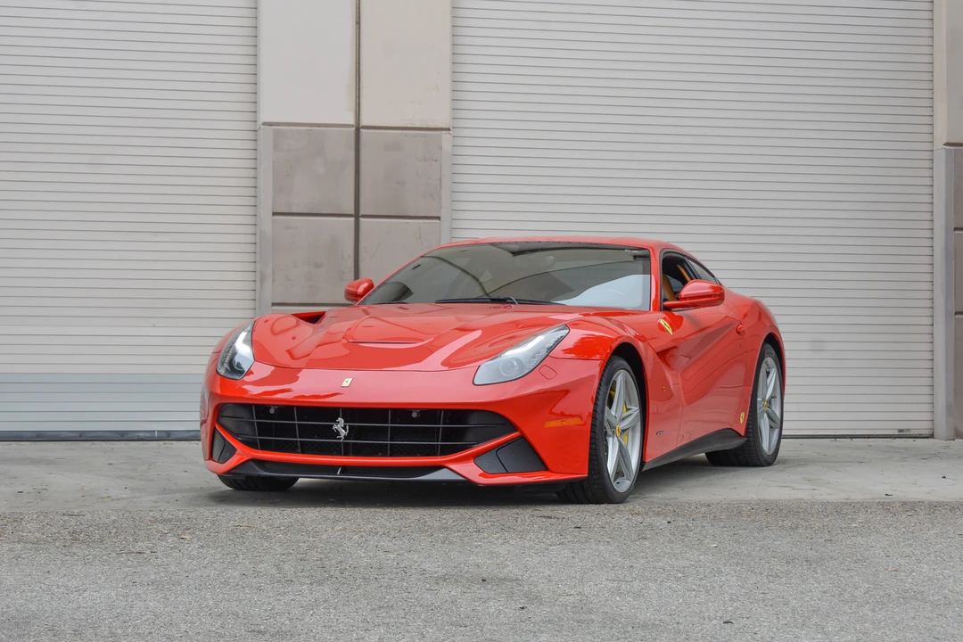2015 Ferrari F12berlinetta - Image 2 of 31