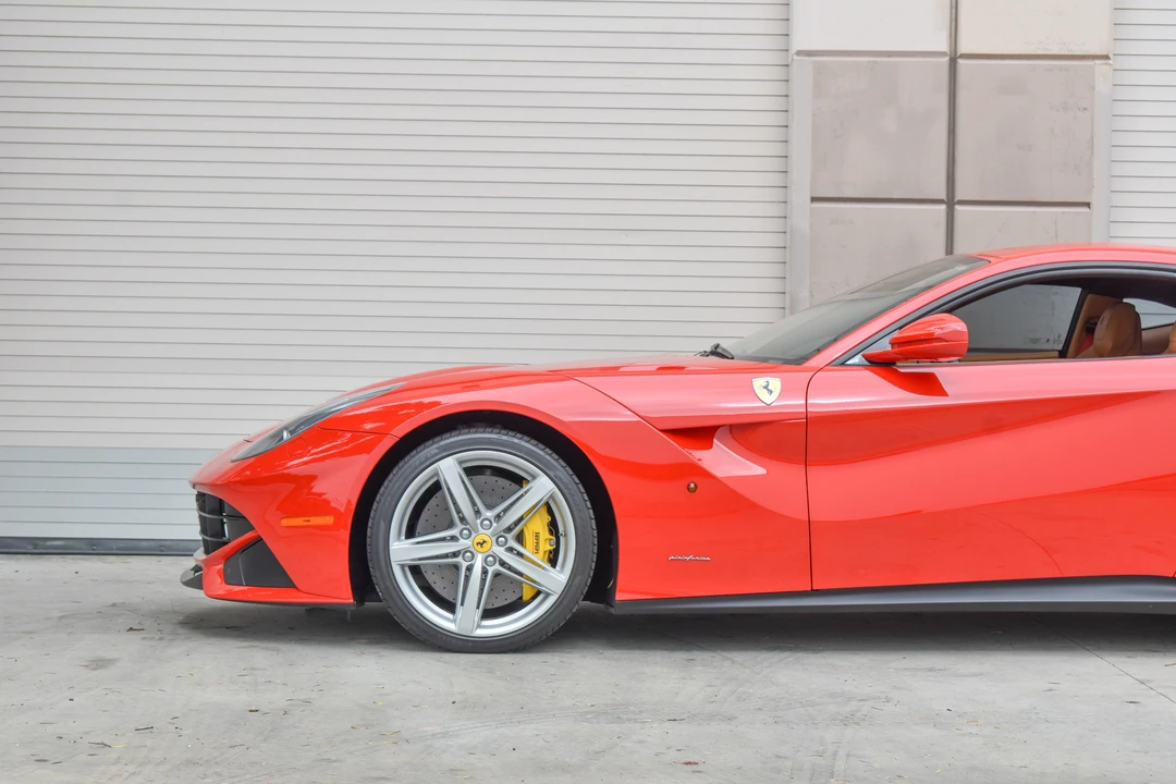 2015 Ferrari F12berlinetta - Image 20 of 31