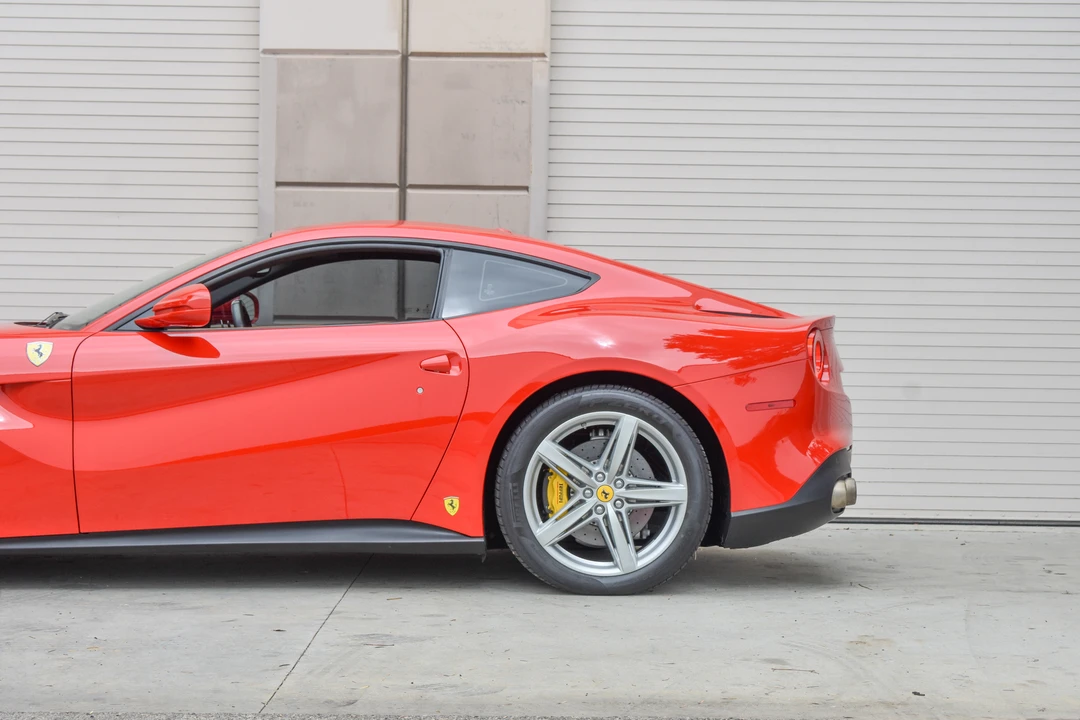 2015 Ferrari F12berlinetta - Image 21 of 31