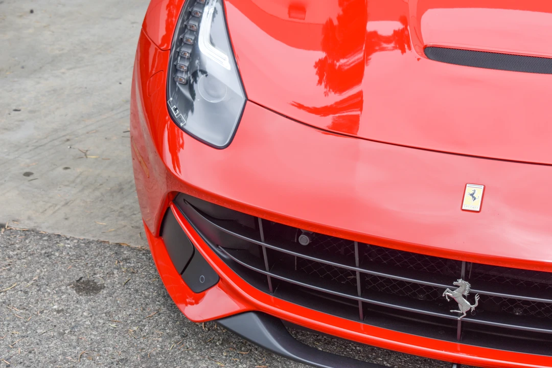 2015 Ferrari F12berlinetta - Image 28 of 31