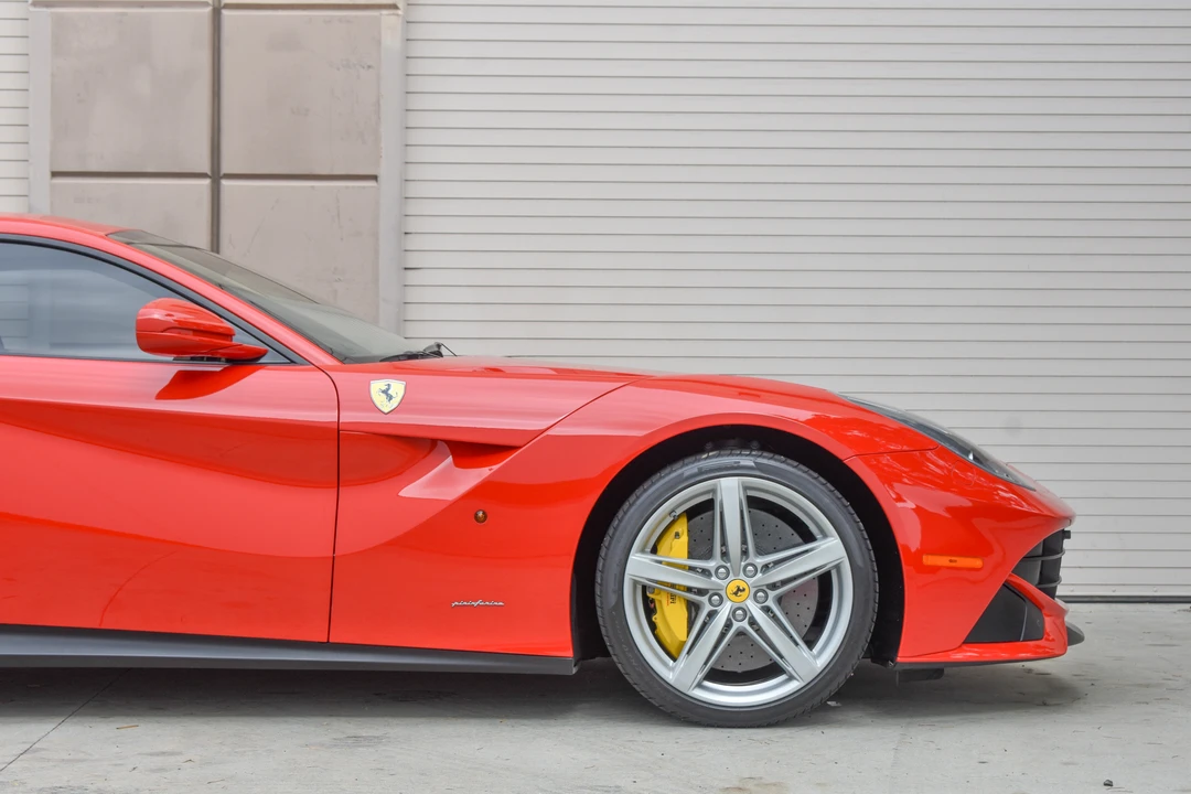 2015 Ferrari F12berlinetta - Image 23 of 31