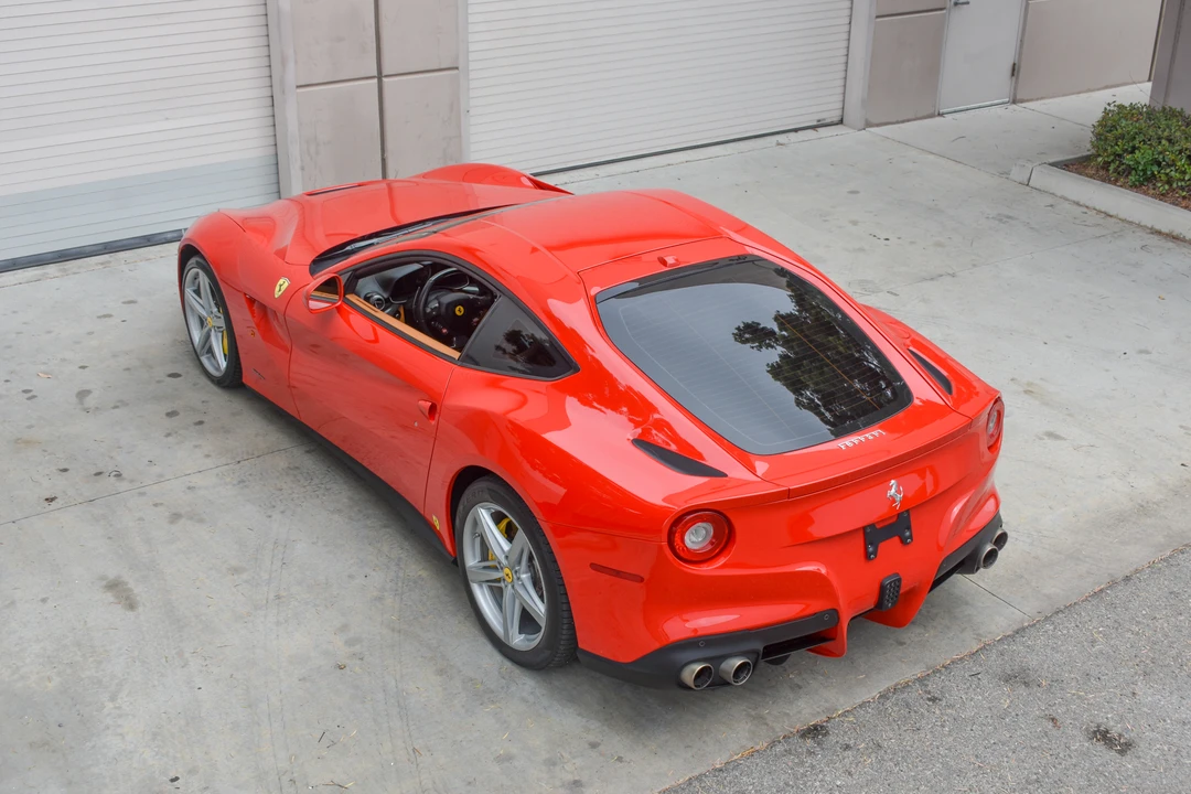 2015 Ferrari F12berlinetta - Image 11 of 31