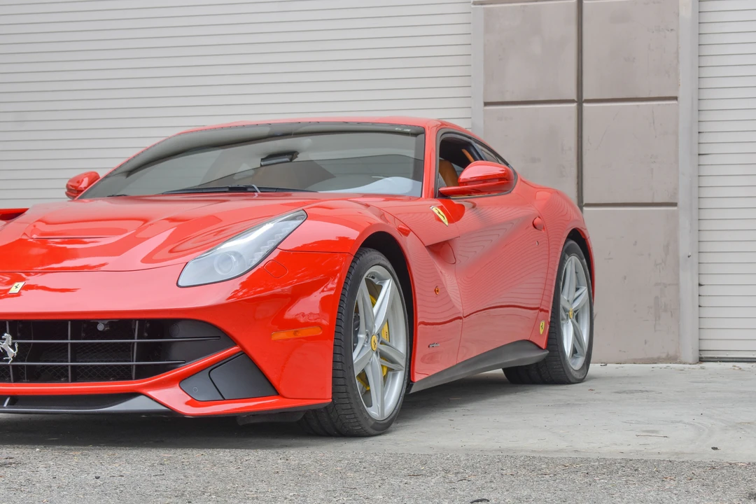 2015 Ferrari F12berlinetta - Image 24 of 31