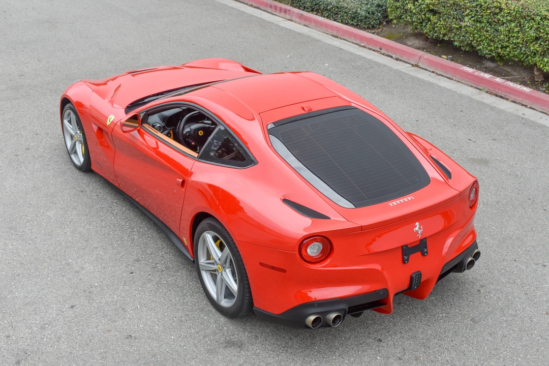 2015 Ferrari F12berlinetta - Image 10 of 31