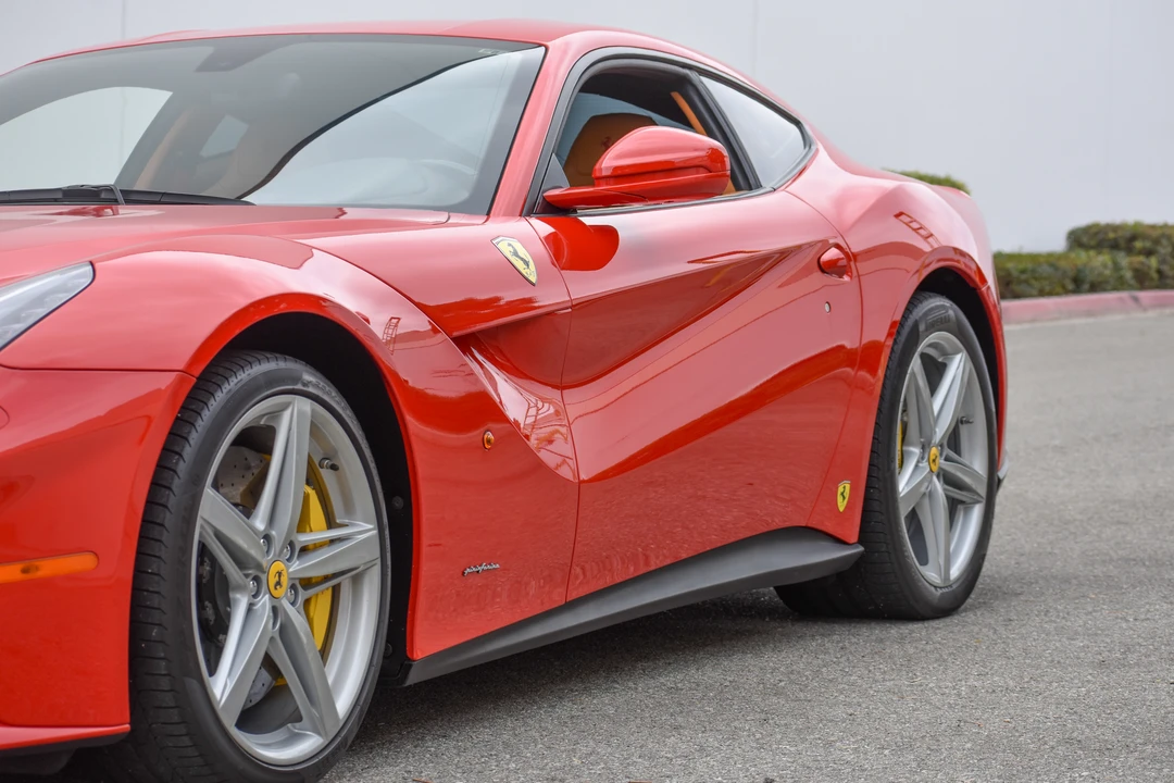 2015 Ferrari F12berlinetta - Image 25 of 31