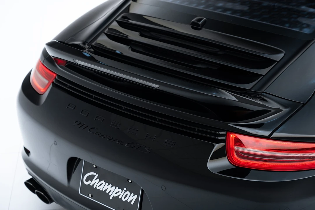 2015 Porsche 991 Carrera - Image 28 of 31