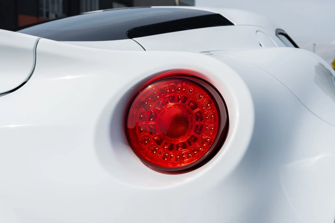 2016 Alfa Romeo 4C Coupe - Image 21 of 31