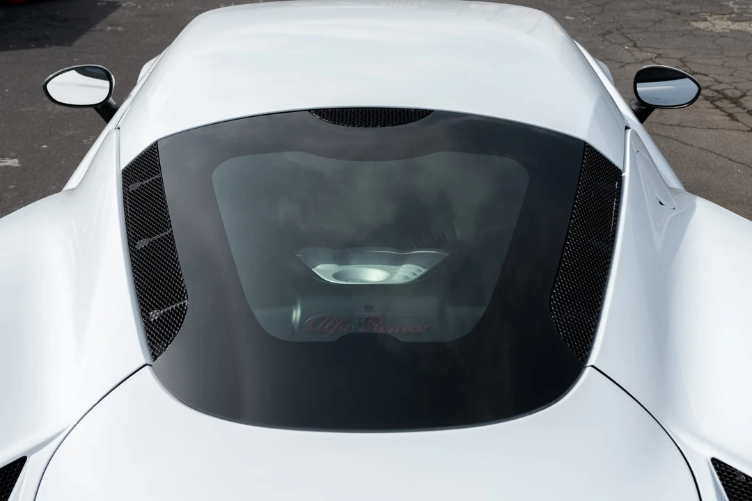 2016 Alfa Romeo 4C Coupe - Image 25 of 31