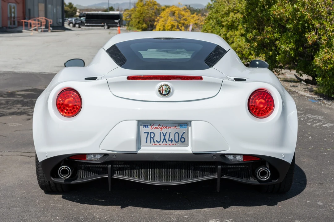 2016 Alfa Romeo 4C Coupe - Image 6 of 31