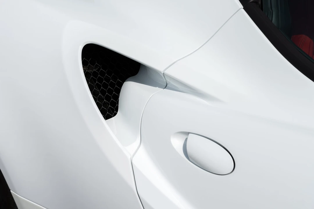 2016 Alfa Romeo 4C Coupe - Image 29 of 31