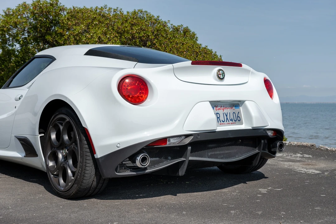 2016 Alfa Romeo 4C Coupe - Image 12 of 31