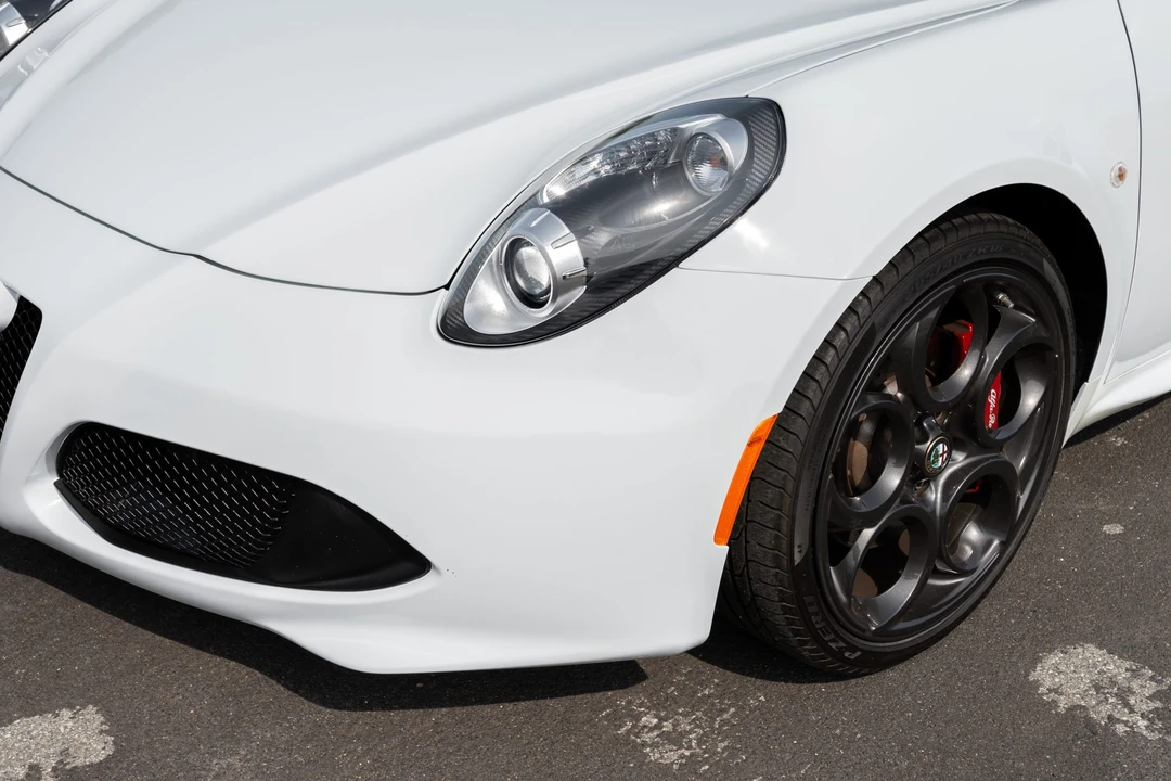 2016 Alfa Romeo 4C Coupe - Image 15 of 31