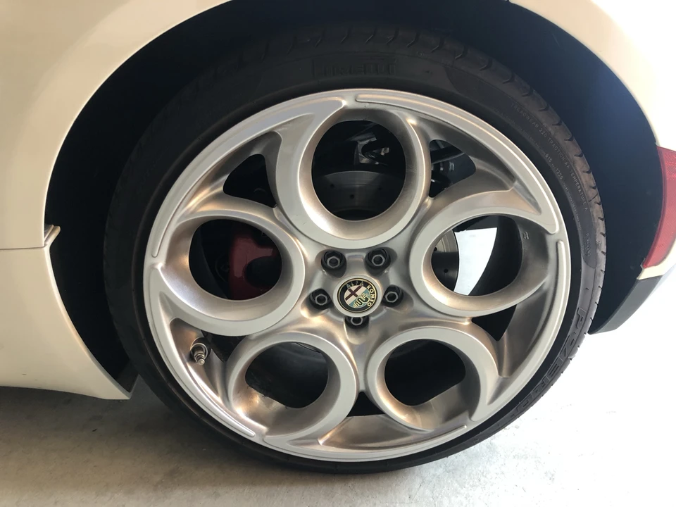 2016 Alfa Romeo 4C Coupe - Image 28 of 31