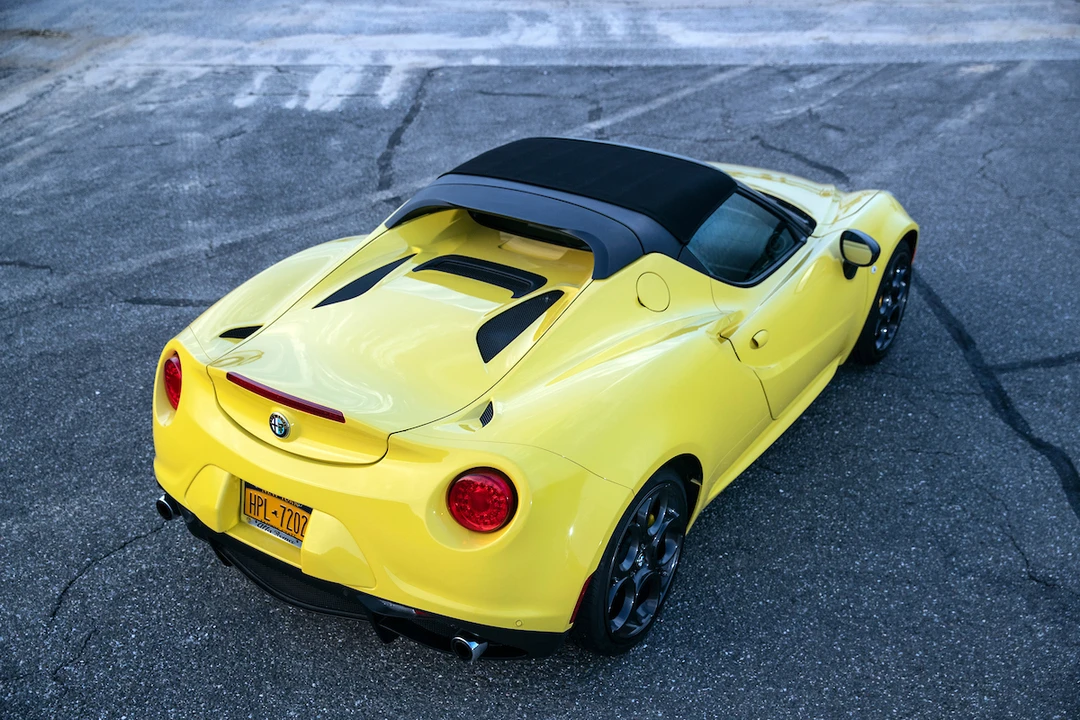 2016 Alfa Romeo 4C Spider - Image 18 of 31