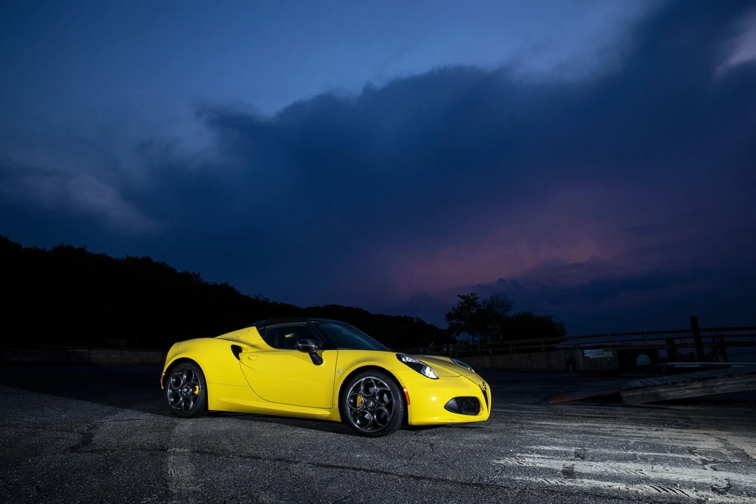 2016 Alfa Romeo 4C Spider - Image 14 of 31