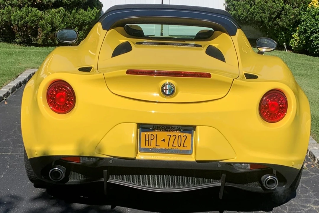 2016 Alfa Romeo 4C Spider - Image 6 of 31