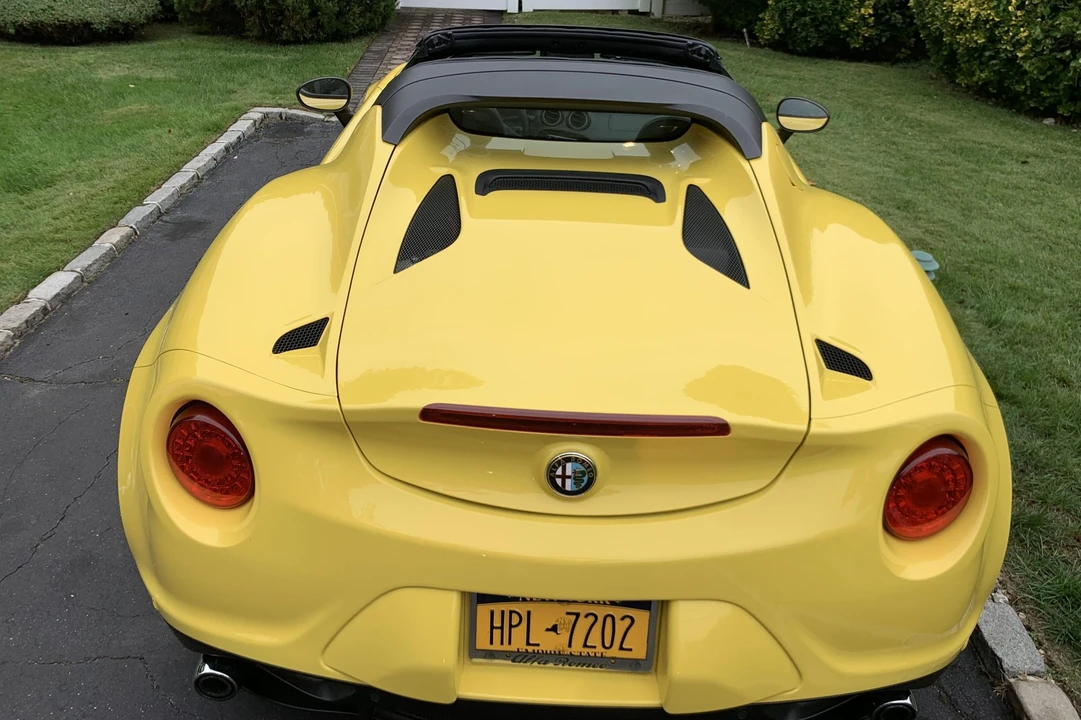 2016 Alfa Romeo 4C Spider - Image 7 of 31