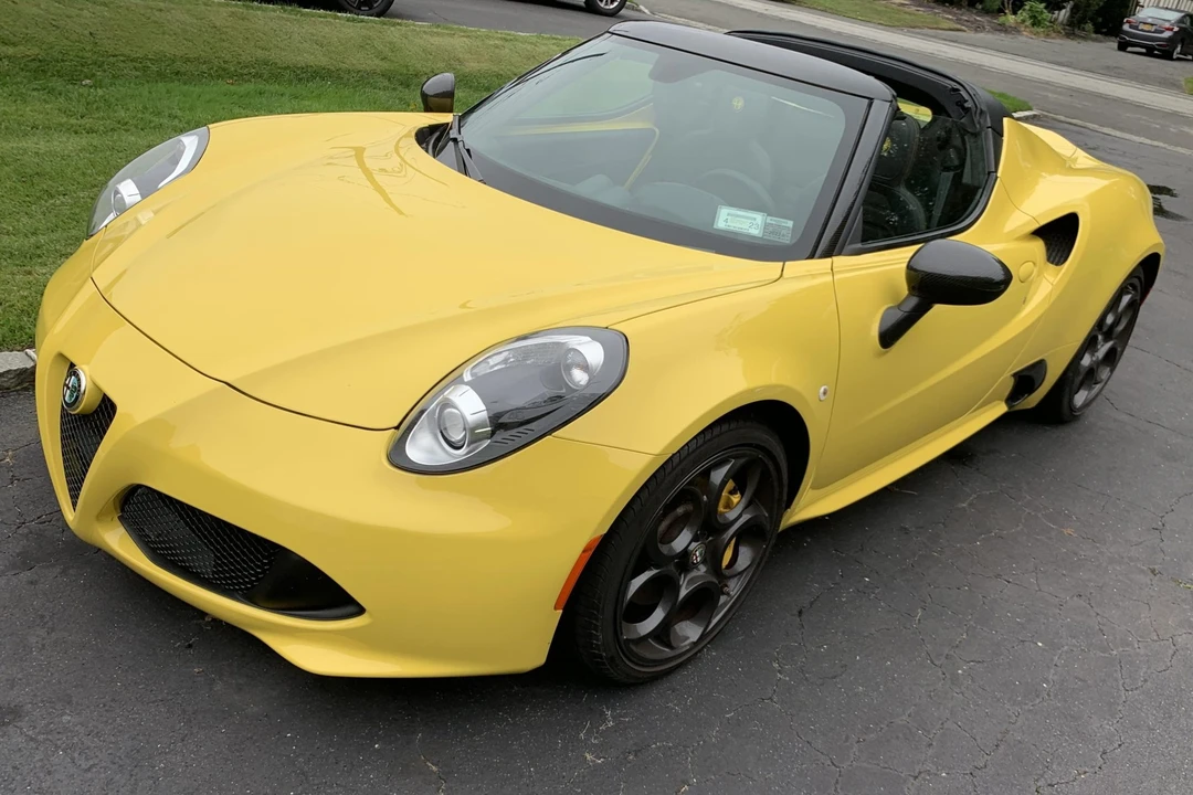 2016 Alfa Romeo 4C Spider - Image 4 of 31