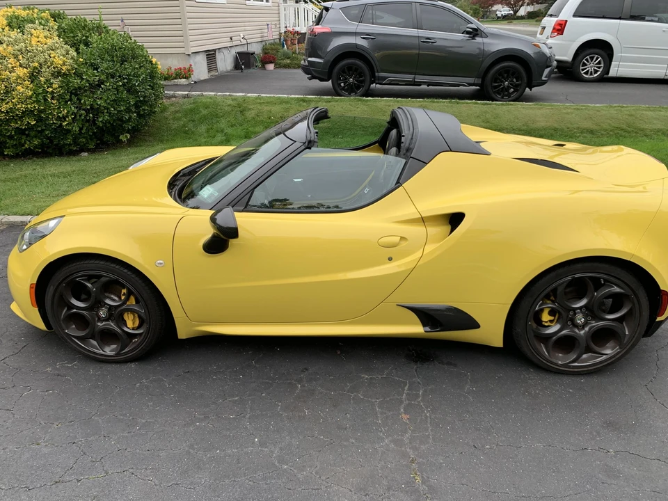 2016 Alfa Romeo 4C Spider - Image 16 of 31