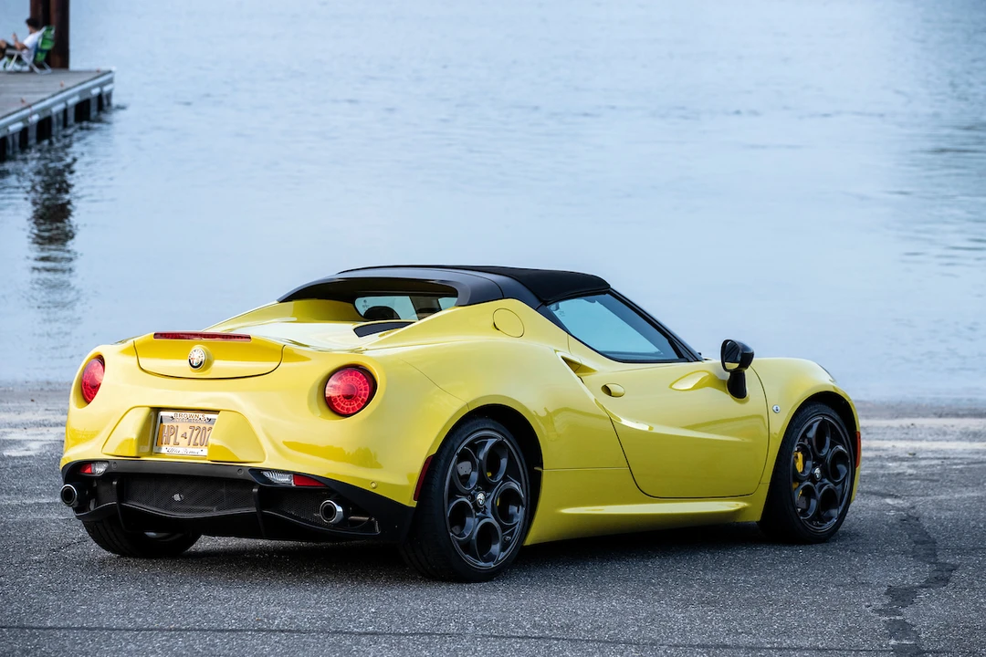 2016 Alfa Romeo 4C Spider - Image 4 of 31