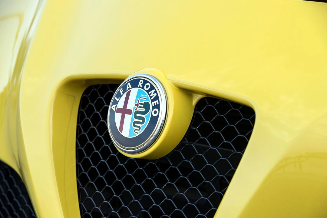 2016 Alfa Romeo 4C Spider - Image 27 of 31