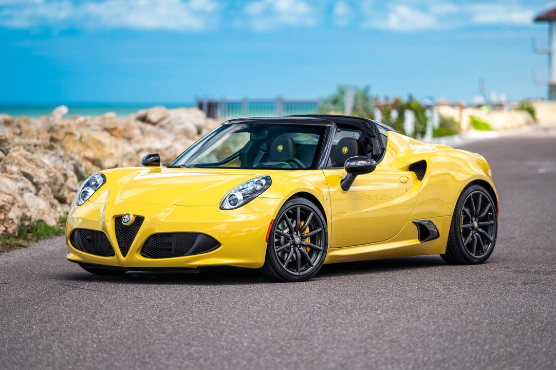 2016 Alfa Romeo 4C Spider - Image 6 of 31