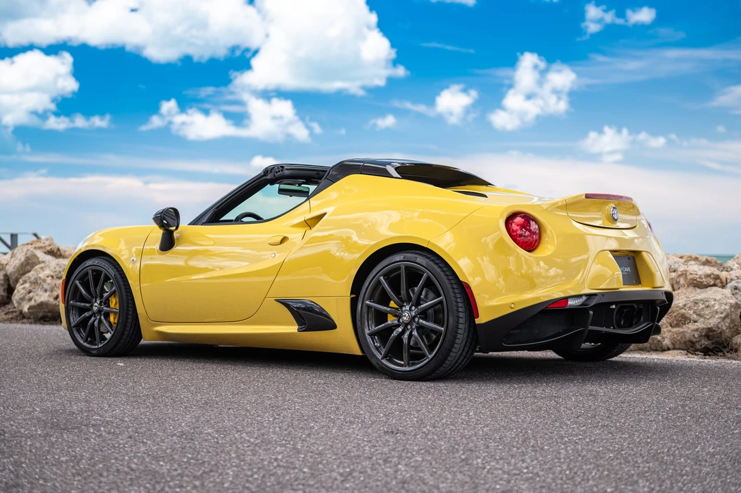 2016 Alfa Romeo 4C Spider - Image 31 of 31
