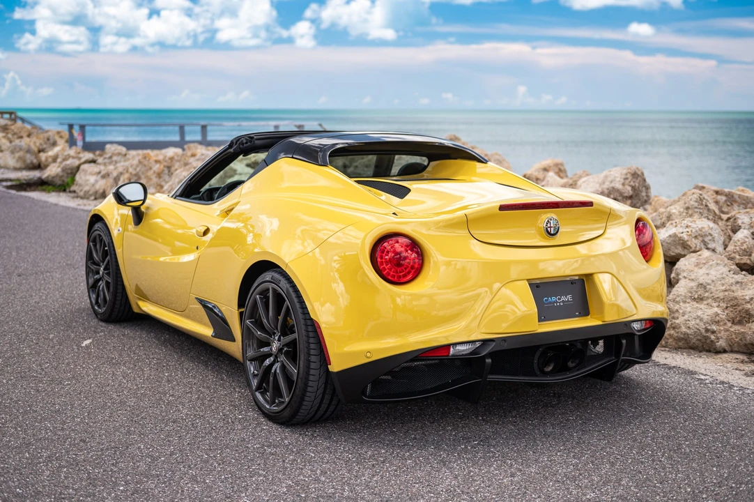 2016 Alfa Romeo 4C Spider - Image 28 of 31