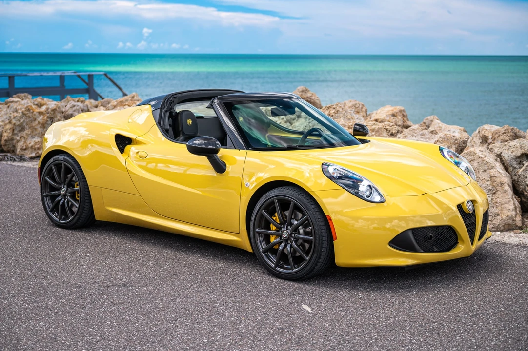 2016 Alfa Romeo 4C Spider - Image 18 of 31
