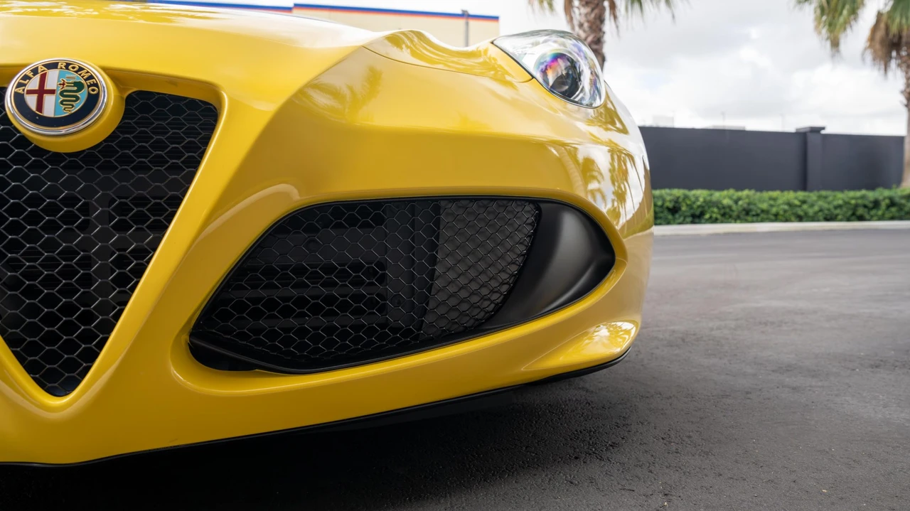 2016 Alfa Romeo 4C Spider - Image 20 of 31