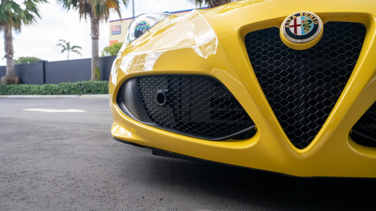 2016 Alfa Romeo 4C Spider - Image 24 of 31