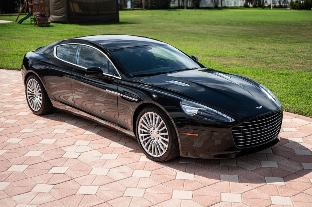2016 Aston Martin Rapide - Image 3 of 31