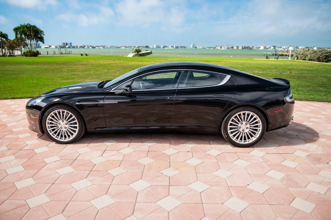 2016 Aston Martin Rapide - Image 20 of 31