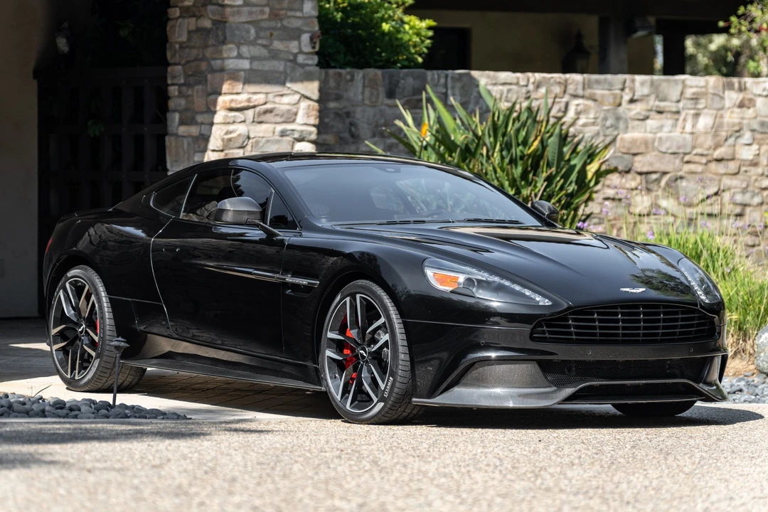 2016 Aston Martin Vanquish 2nd Gen - Image 7 of 31