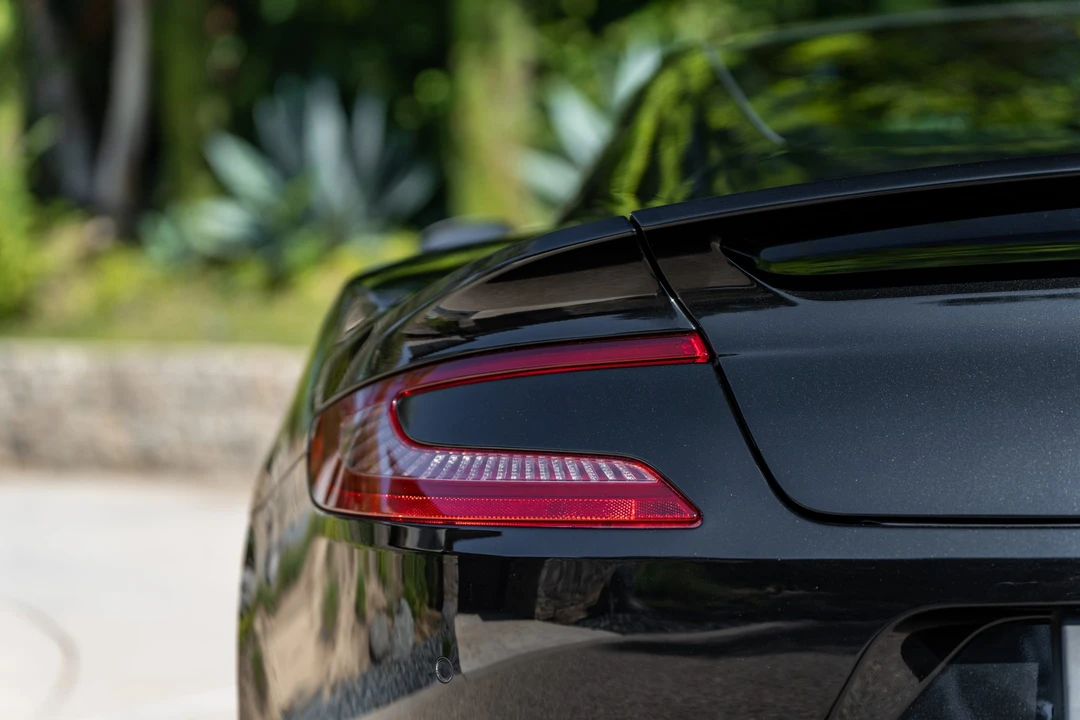 2016 Aston Martin Vanquish 2nd Gen - Image 27 of 31