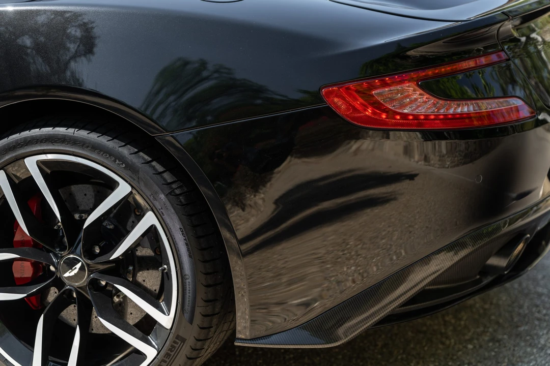 2016 Aston Martin Vanquish 2nd Gen - Image 26 of 31