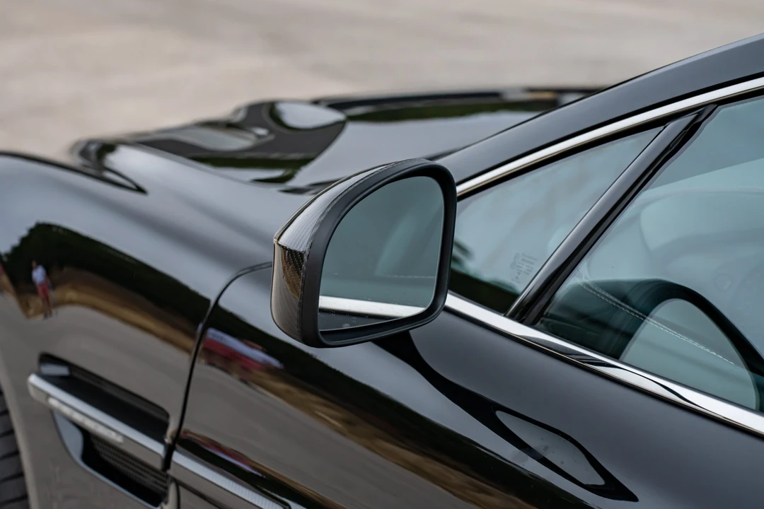 2016 Aston Martin Vanquish 2nd Gen - Image 16 of 31