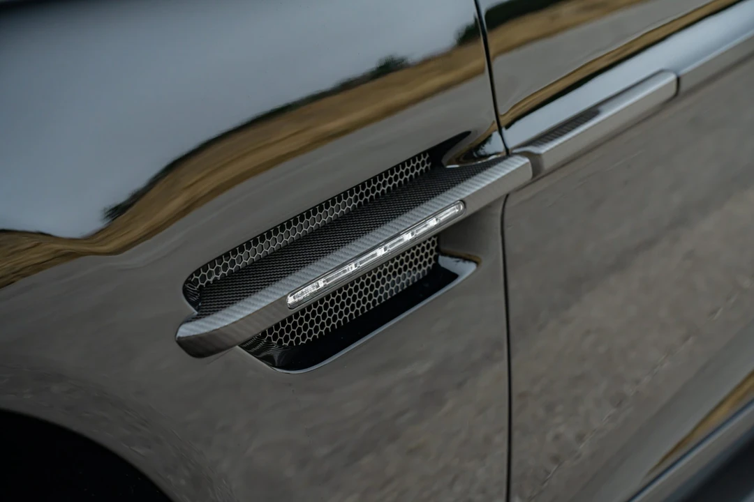 2016 Aston Martin Vanquish 2nd Gen - Image 30 of 31