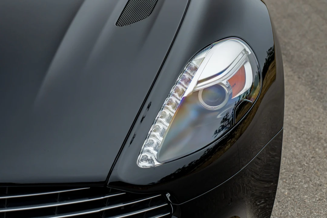 2016 Aston Martin Vanquish 2nd Gen - Image 13 of 31