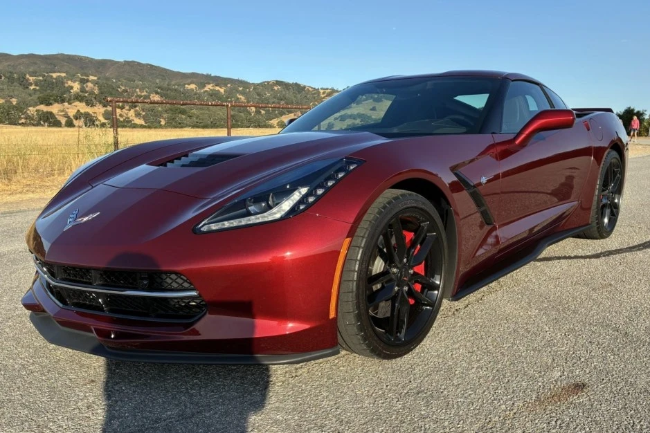 2016 Chevrolet Corvette C7 - Image 1 of 8