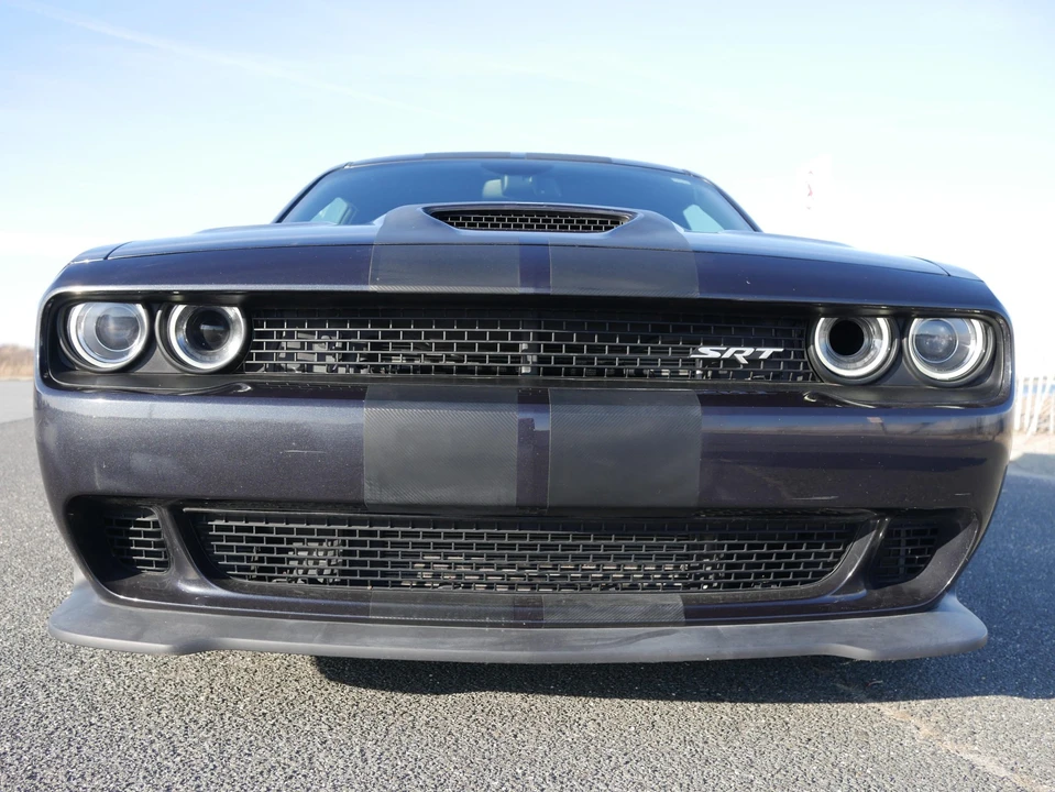 2016 Dodge Challenger SRT Hellcat 3rd Gen - Image 15 of 31