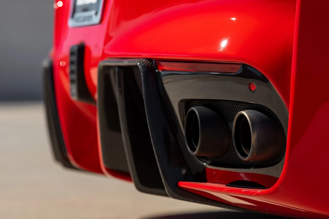 2016 Ferrari F12berlinetta - Image 24 of 31