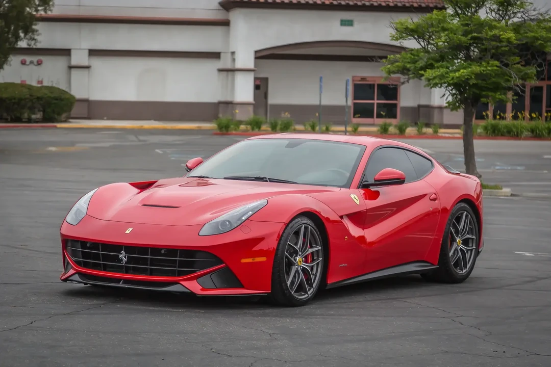 2016 Ferrari F12berlinetta - Image 4 of 6